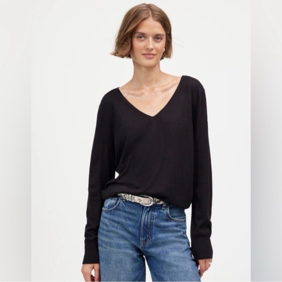Madewell | Lightweight V-Neck Black Sweater | Merino Wool \ Cotton Blend | Sz S - Picture 1 of 10